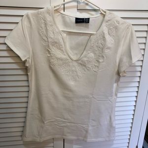 Ladies white Sonoma  t shirt